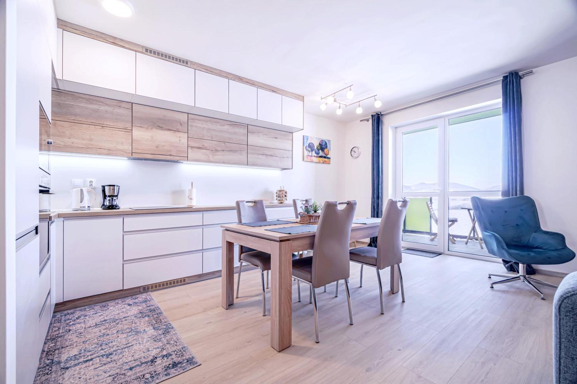 Studio Apartment At Outskirt Of High Tatras โปปรัด ภายนอก รูปภาพ